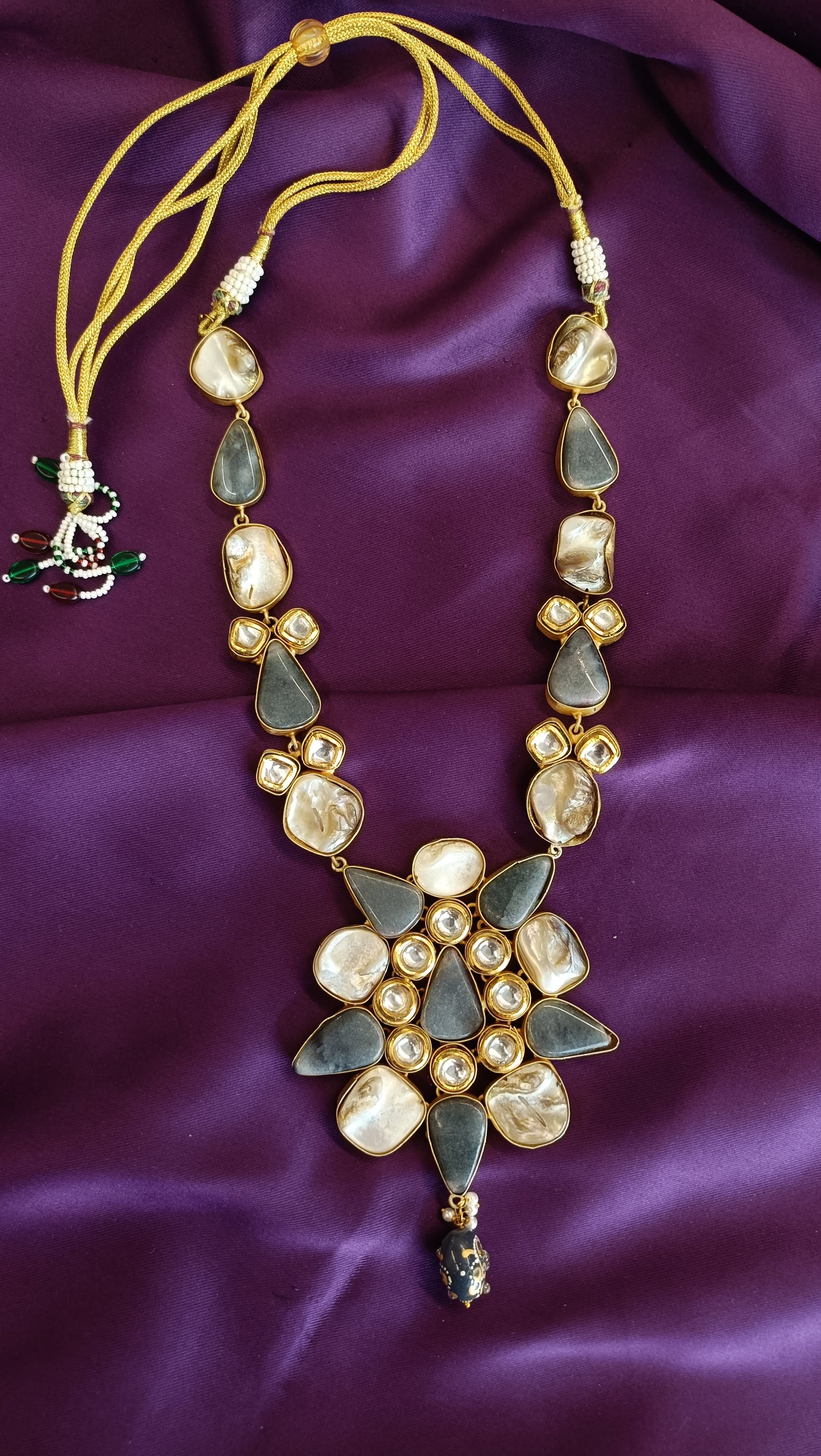 Neelara Set
