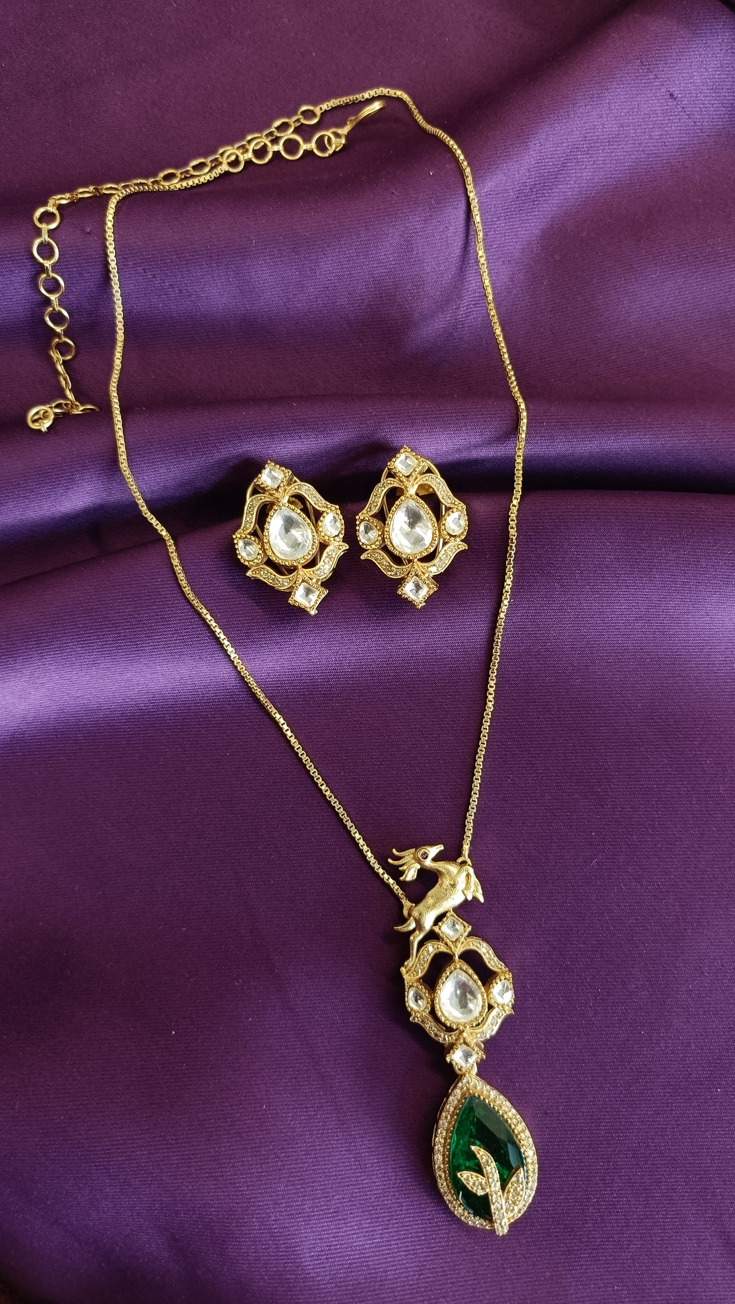 Vanya Set