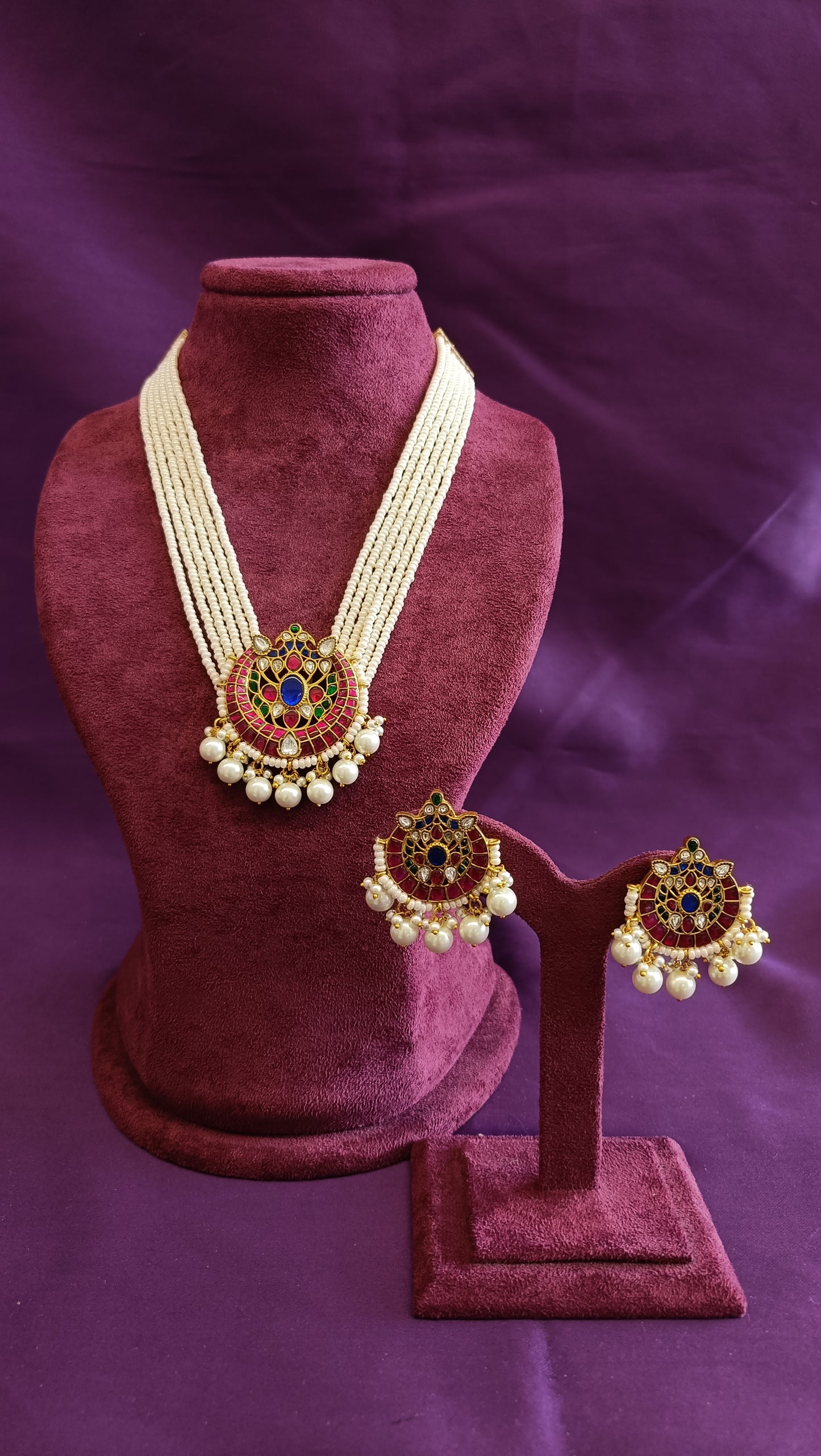 Navratna Radiance Set