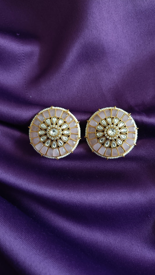 Gulnoor studs
