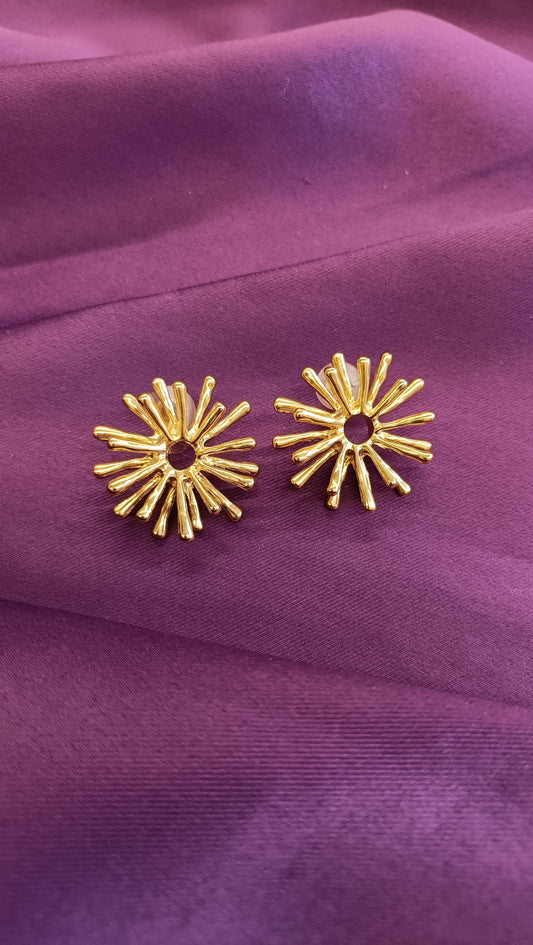Soleil Studs