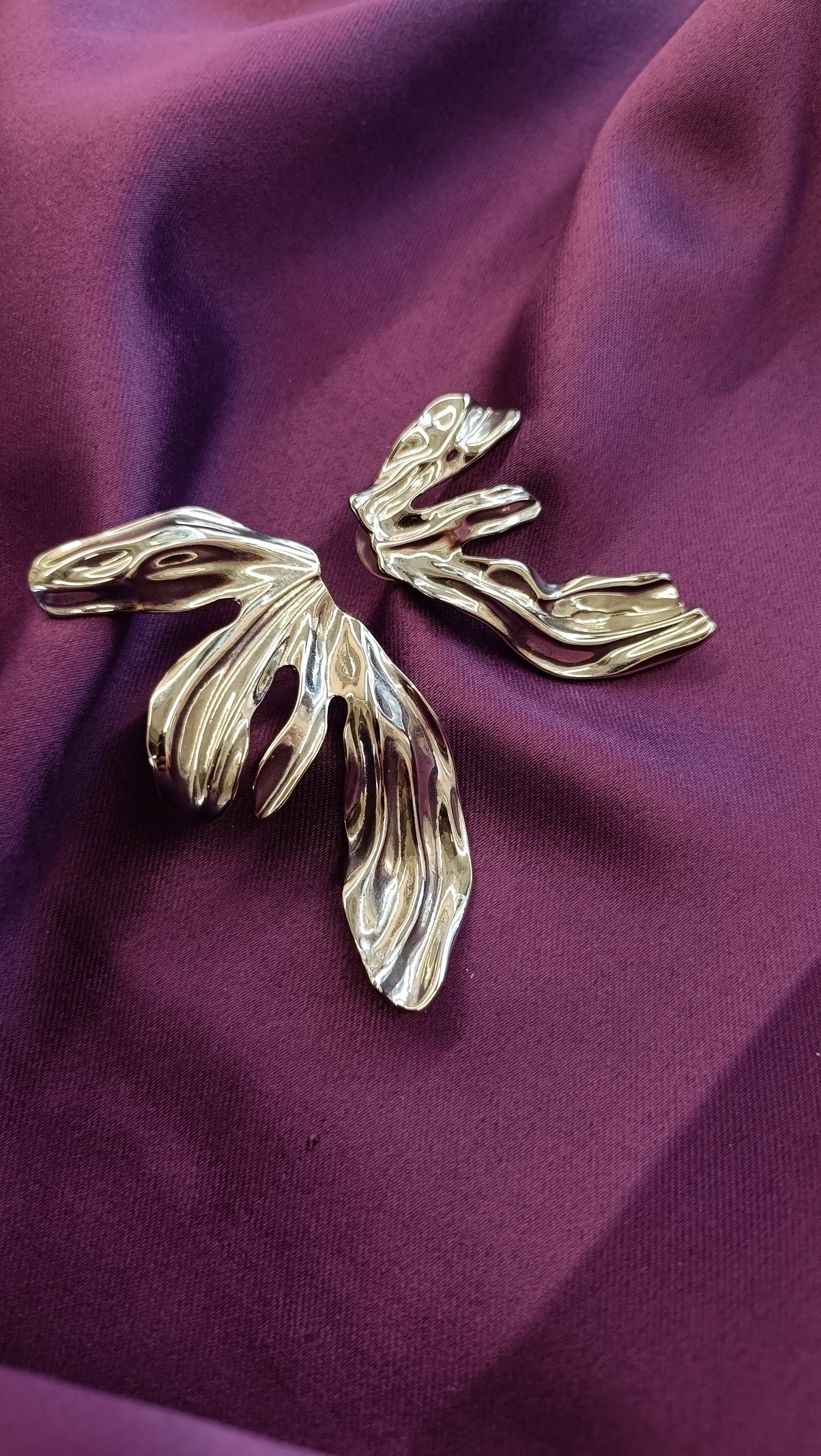 Frostline Asymmetrical Earrings