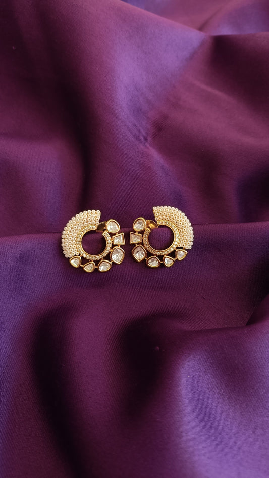 Oraya Studs