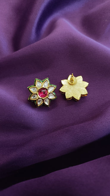 Bloom Studs