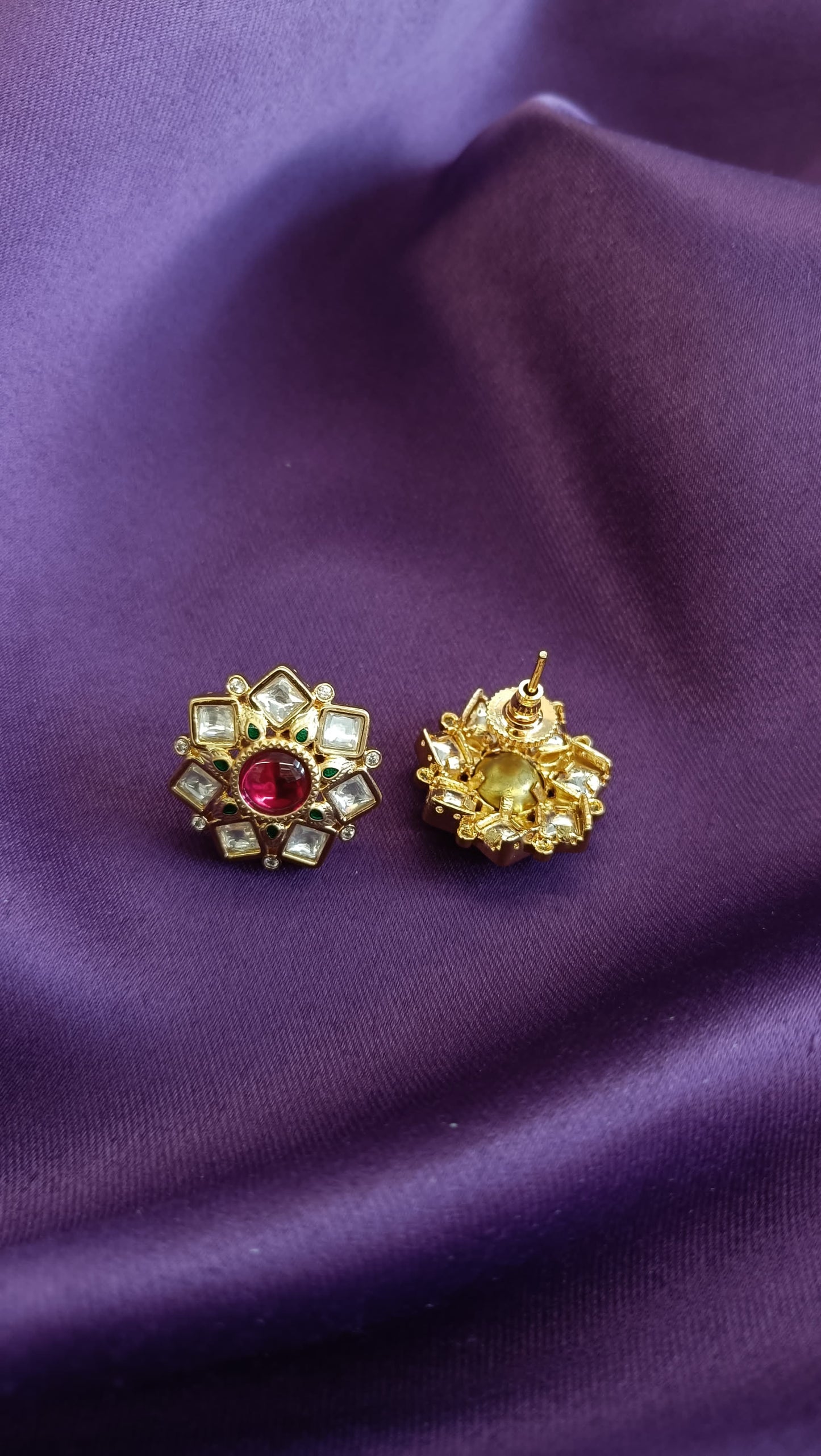 Redlure Studs