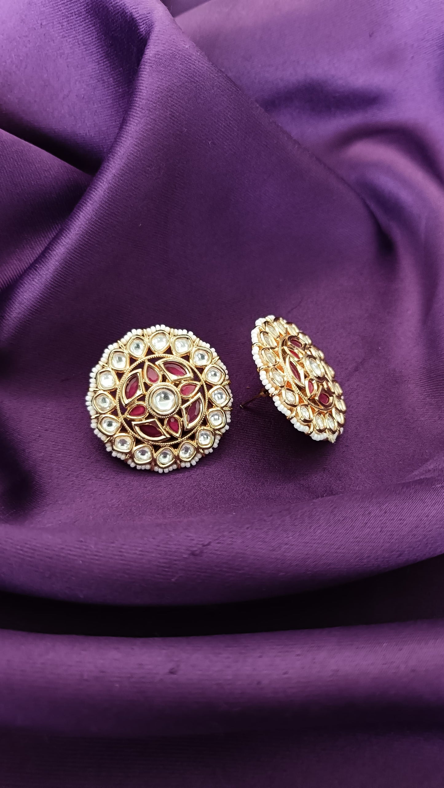Ruhani Studs