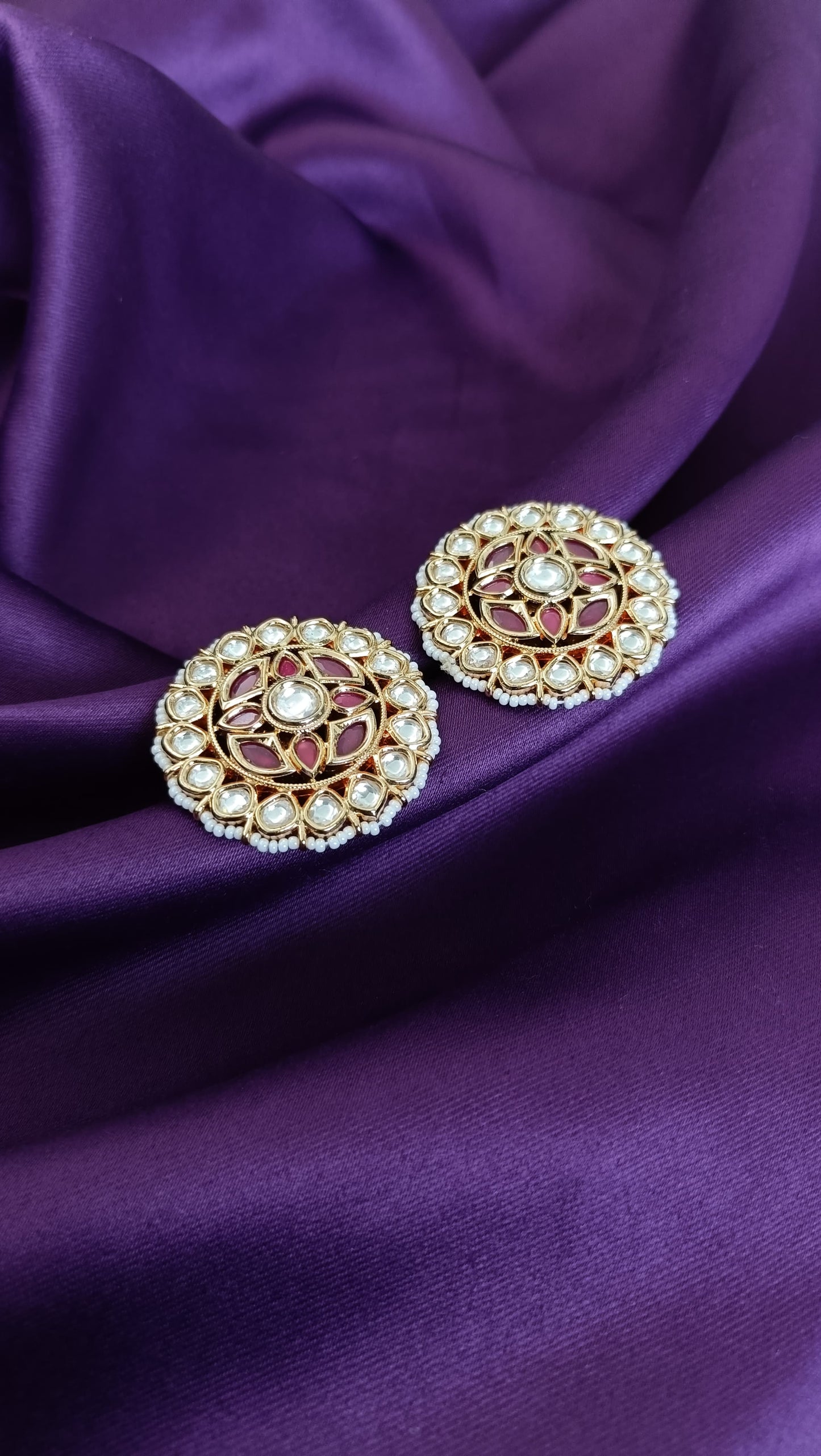 Ruhani Studs