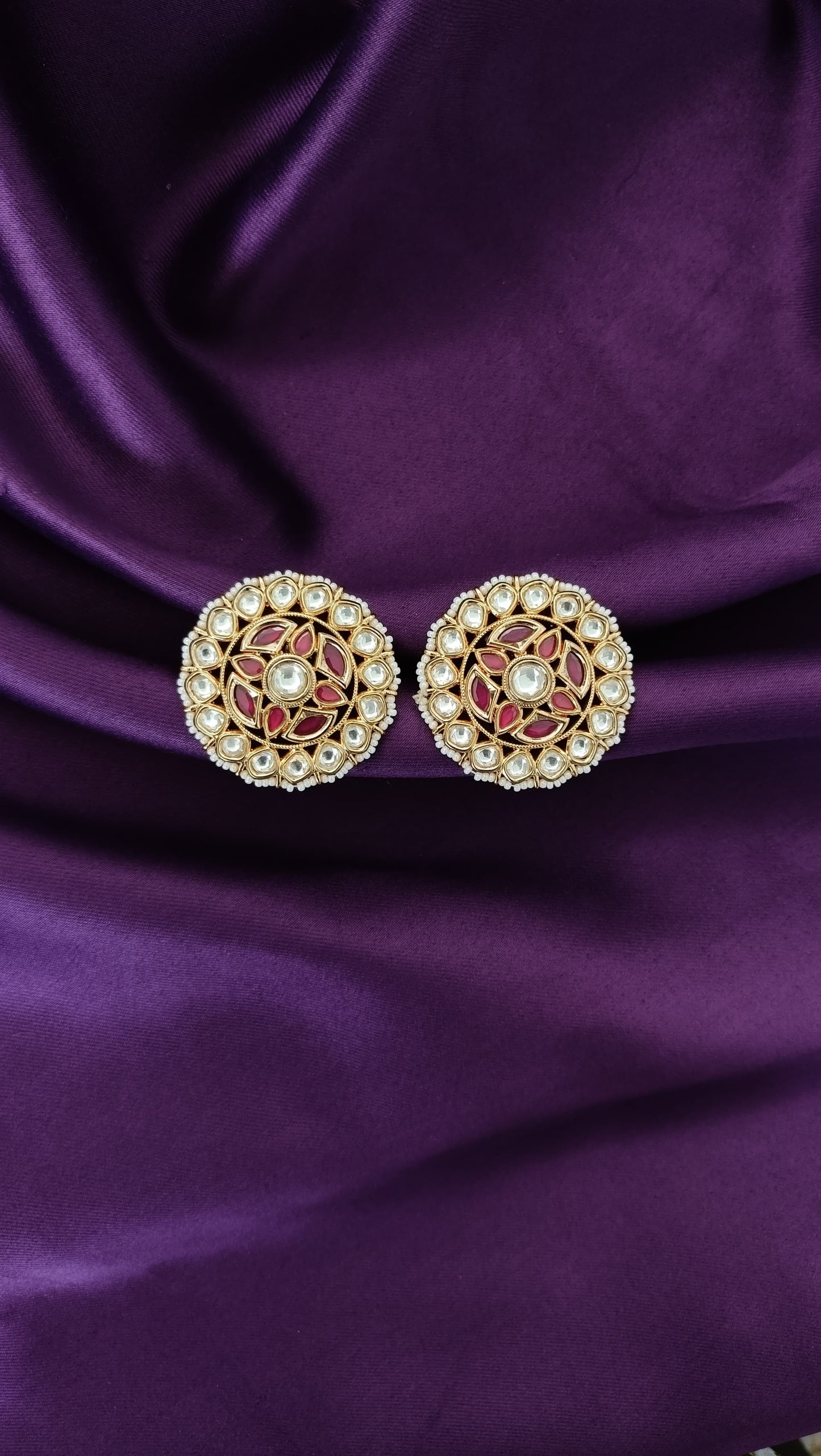 Ruhani Studs