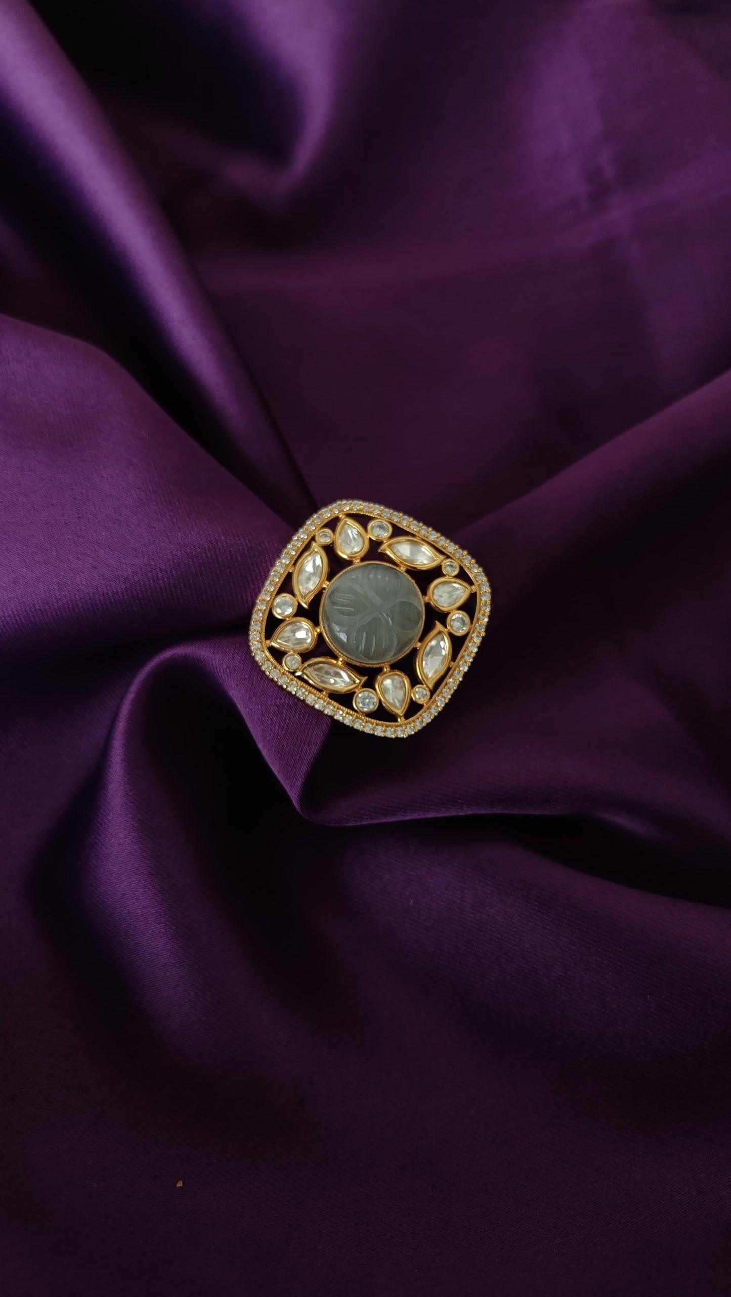 Begum Baahar Ring