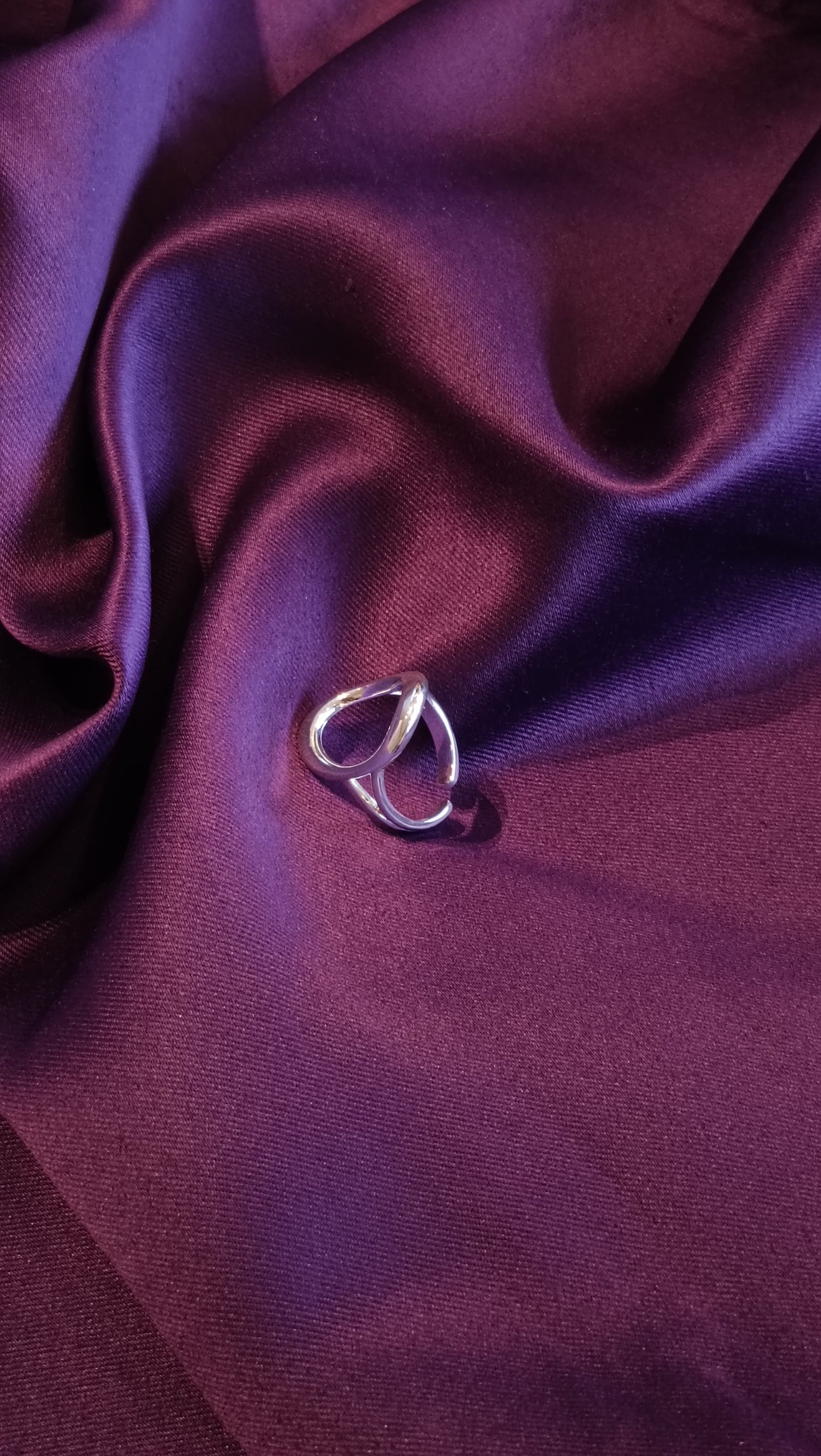 Hollow Ring