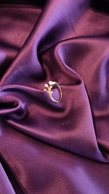 Delicate Pearl Ring