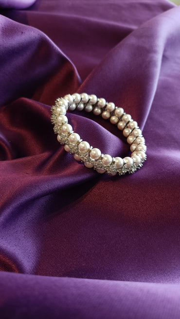 Pearl Band