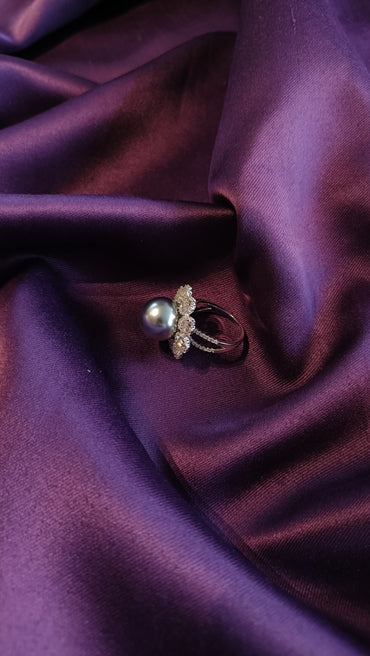 Midnight Pearl Ring