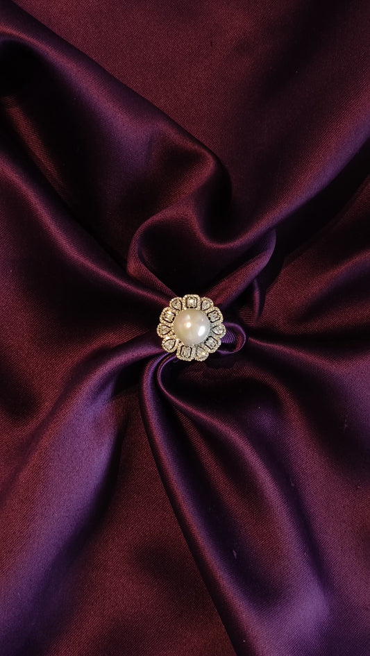 Pearl Flora Ring