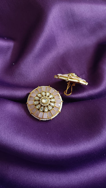 Gulnoor studs