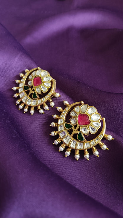 Chaand Gulzar studs