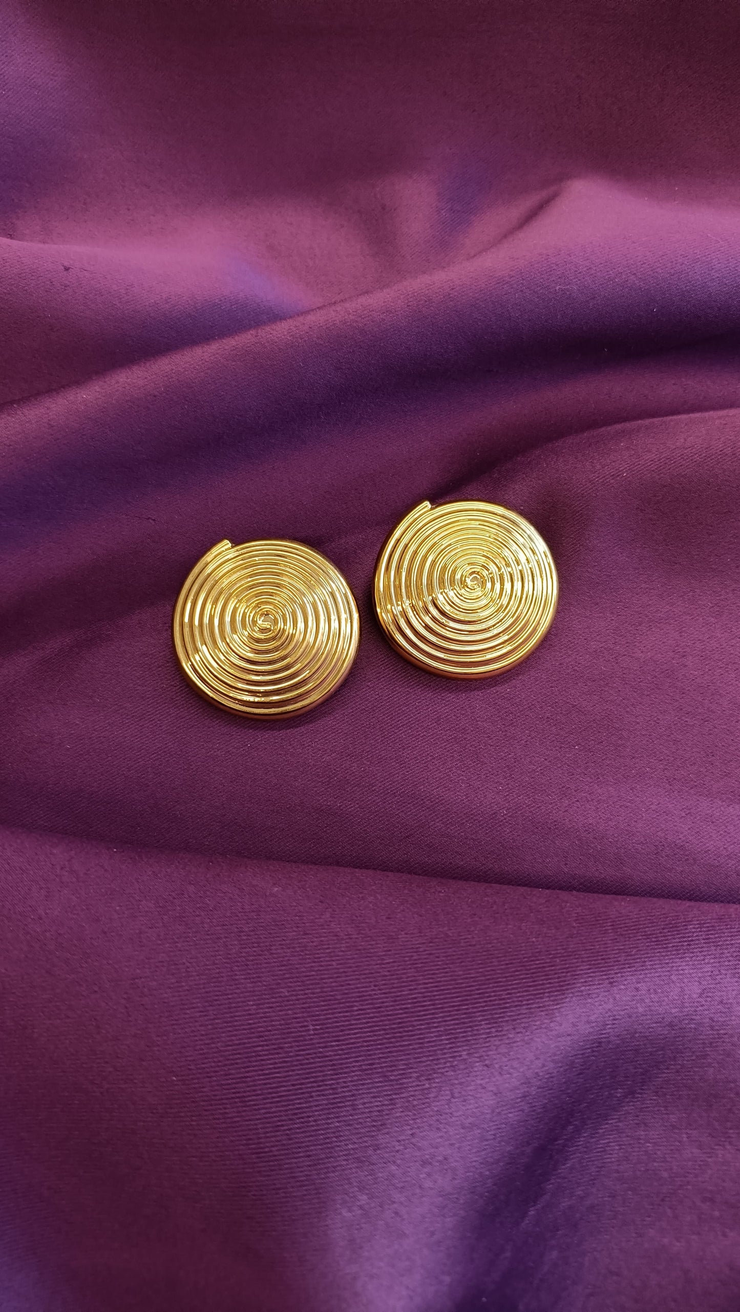 Auric Glow Studs