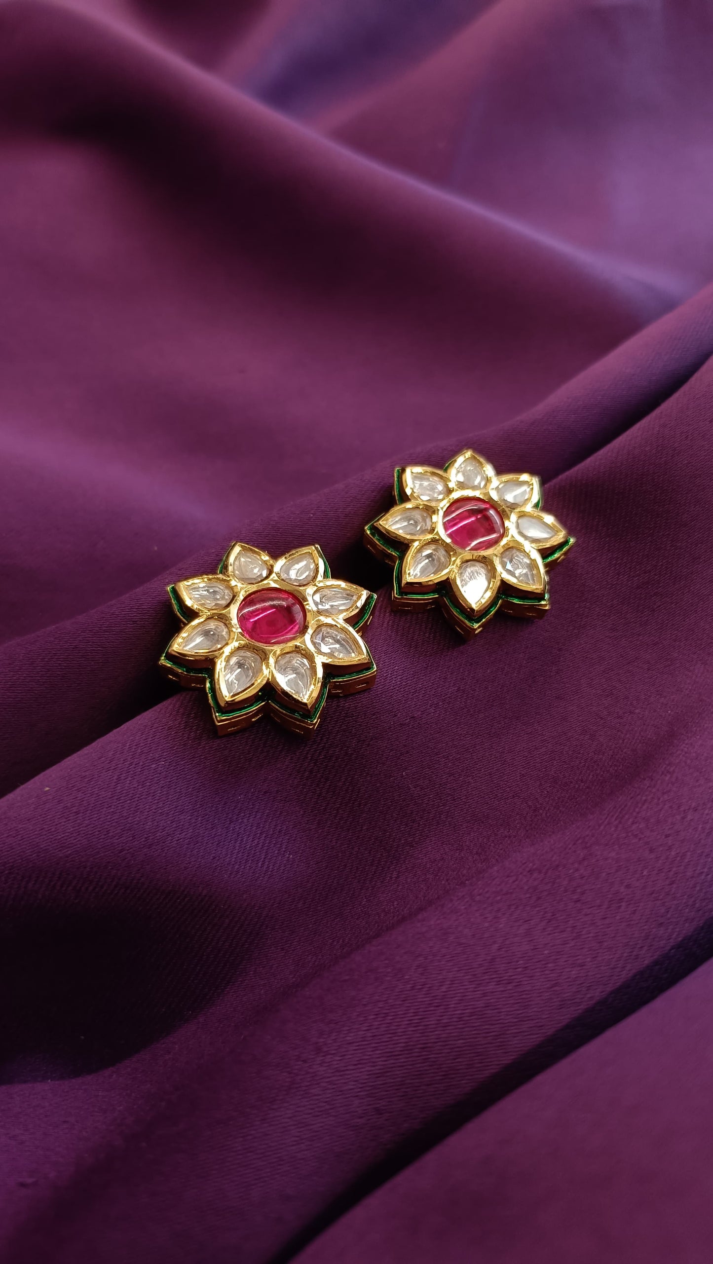 Bloom Studs