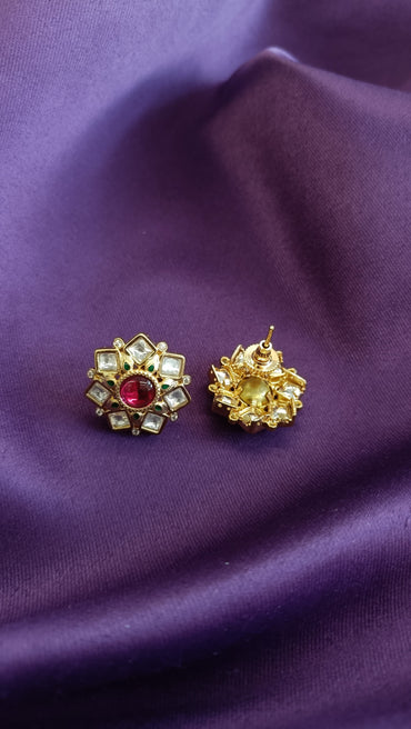 Redlure Studs