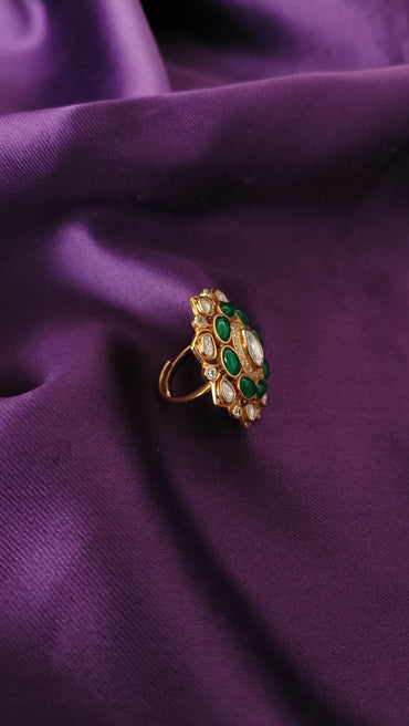Vasana Ring