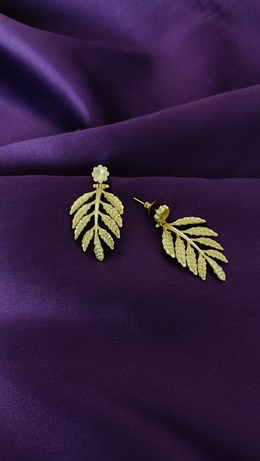 Foliage Danglers