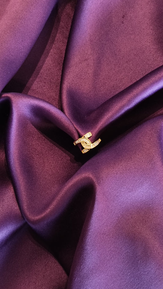 Interlaced Ring