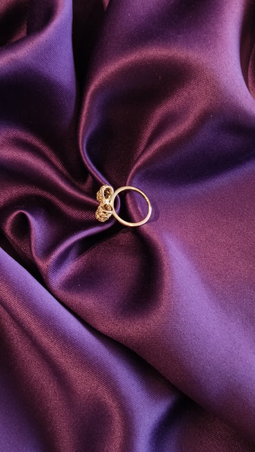 Dainty Bow Ring