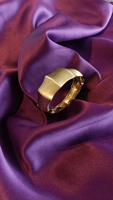 Bold Beam Bracelet