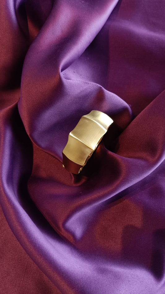 Bold Beam Bracelet