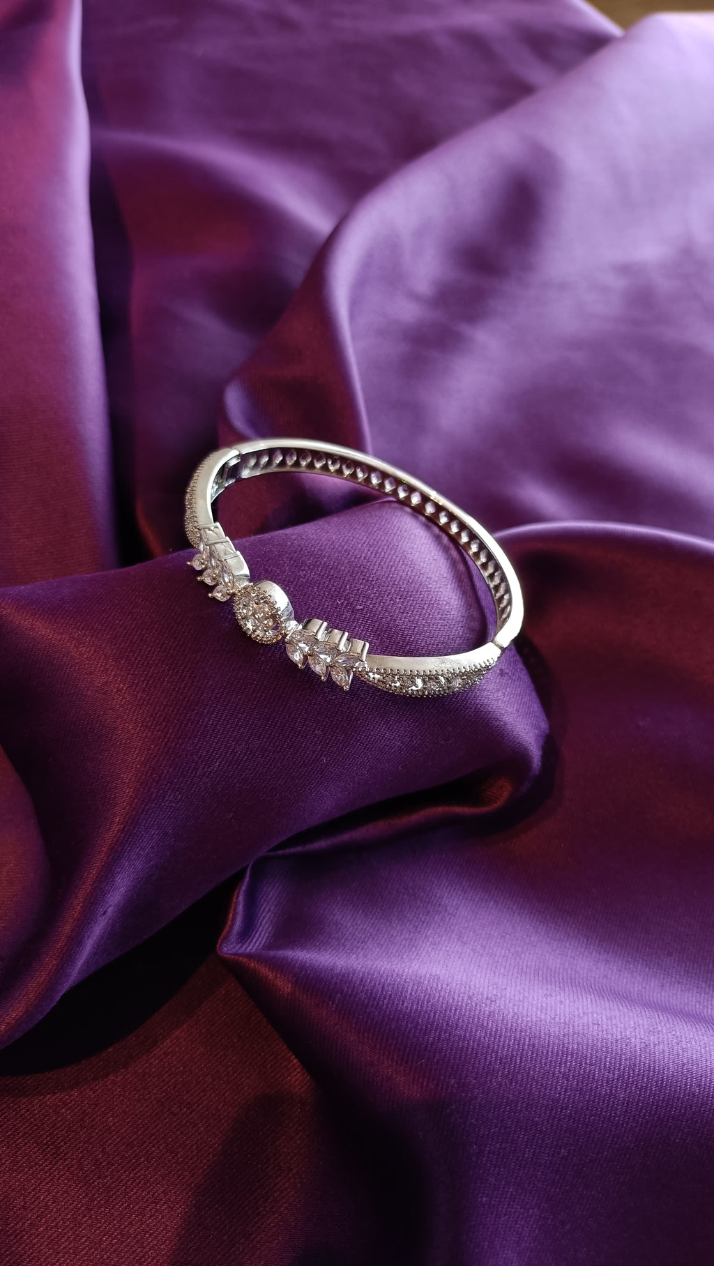 Mystic Crystal Floral Bracelet