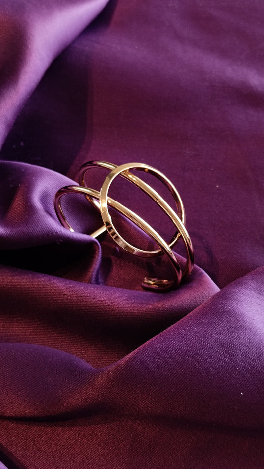 Sphere Loop Cuff