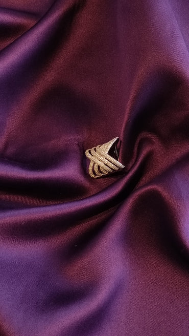 Lustre Ring