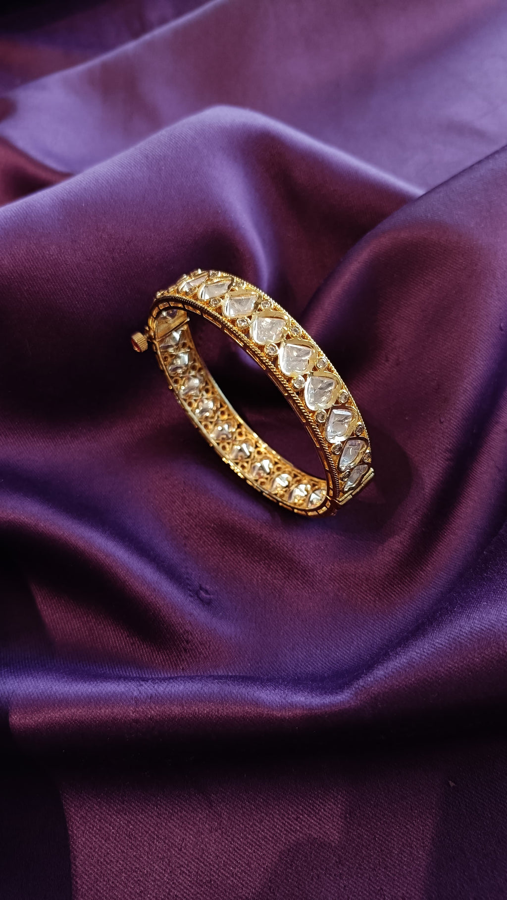 Diamond Cut Polki Gold Bangle