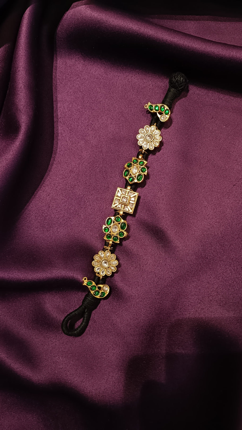 Emerald Kundan Floral Link Bracelet