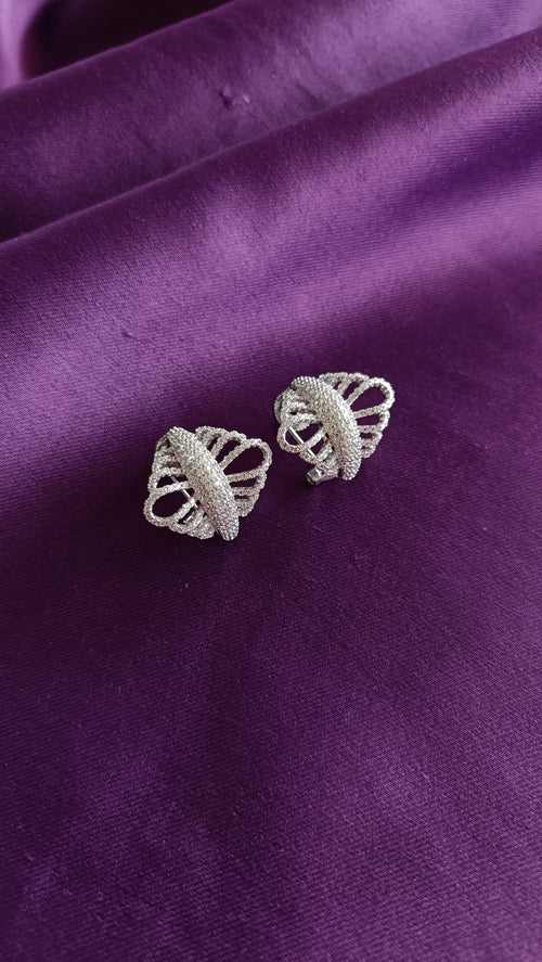 Diamond Pavé Open Lattice Stud Earrings