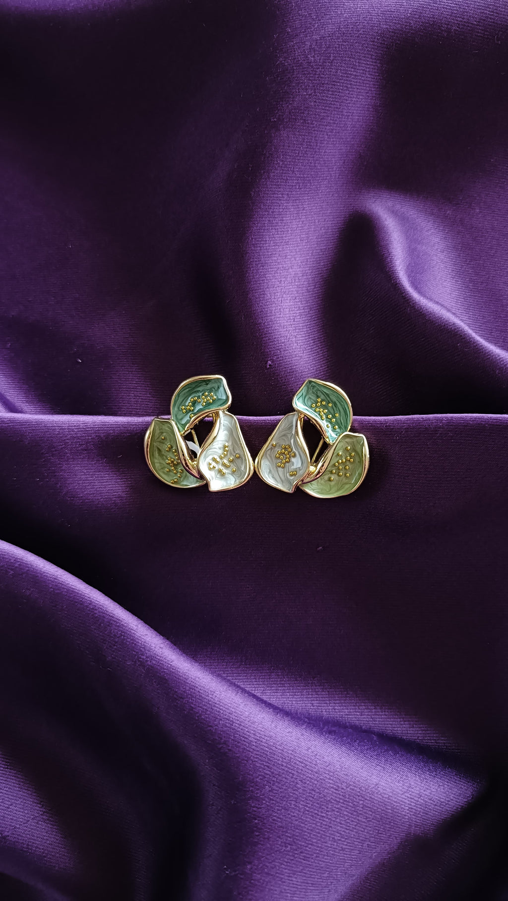 Verdure Leaf Enamel Earrings
