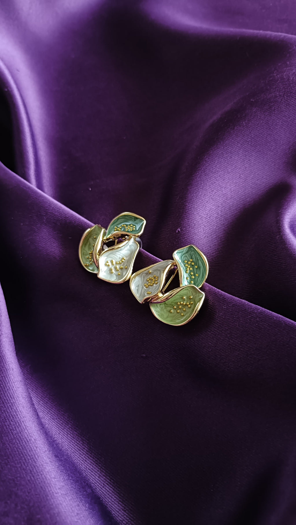 Verdure Leaf Enamel Earrings