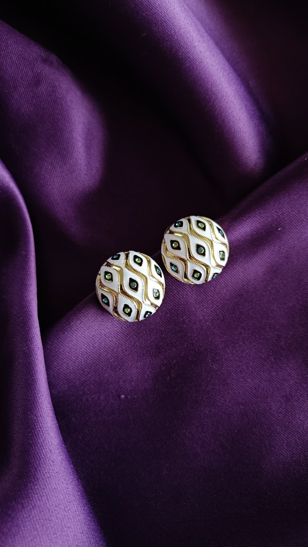 Ivory Lattice Dome Stud Earrings