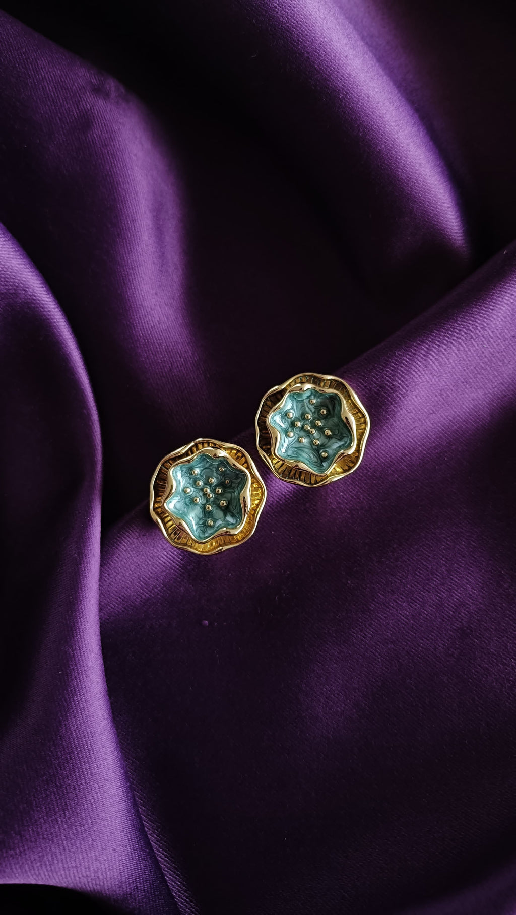 Teal Crystal Star Stud Earrings
