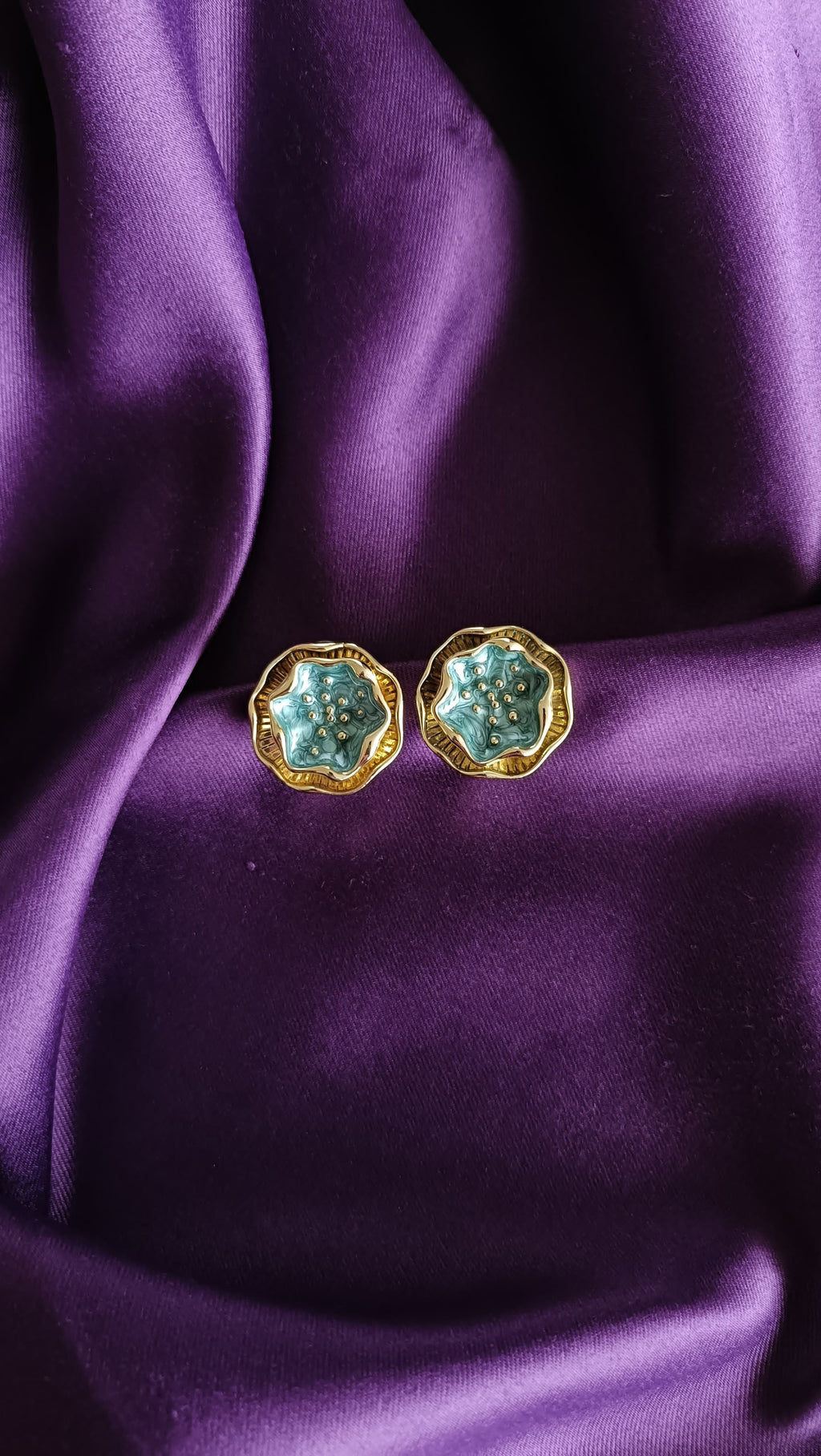 Teal Crystal Star Stud Earrings