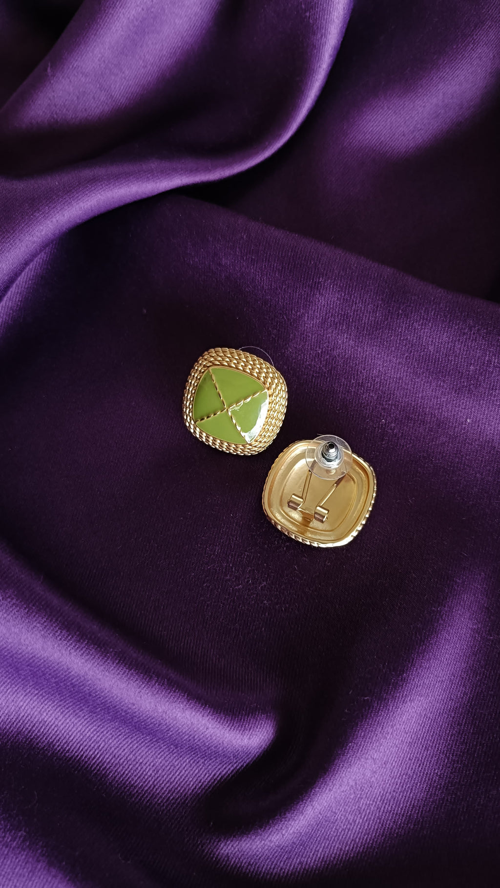 Olive Quilted Gold Chain Stud Earrings