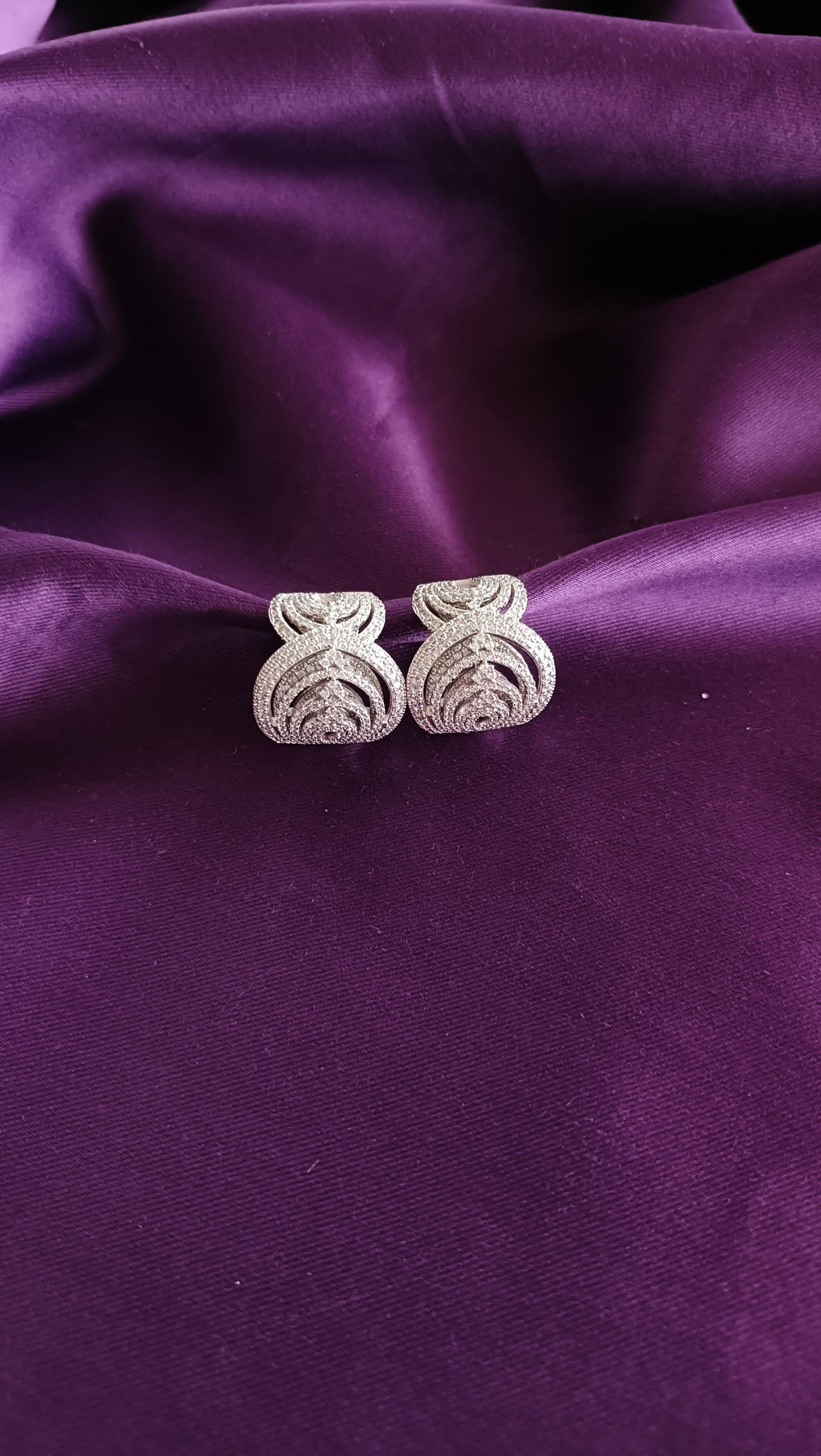 Pavé Art Nouveau Leaf Cluster Stud Earrings