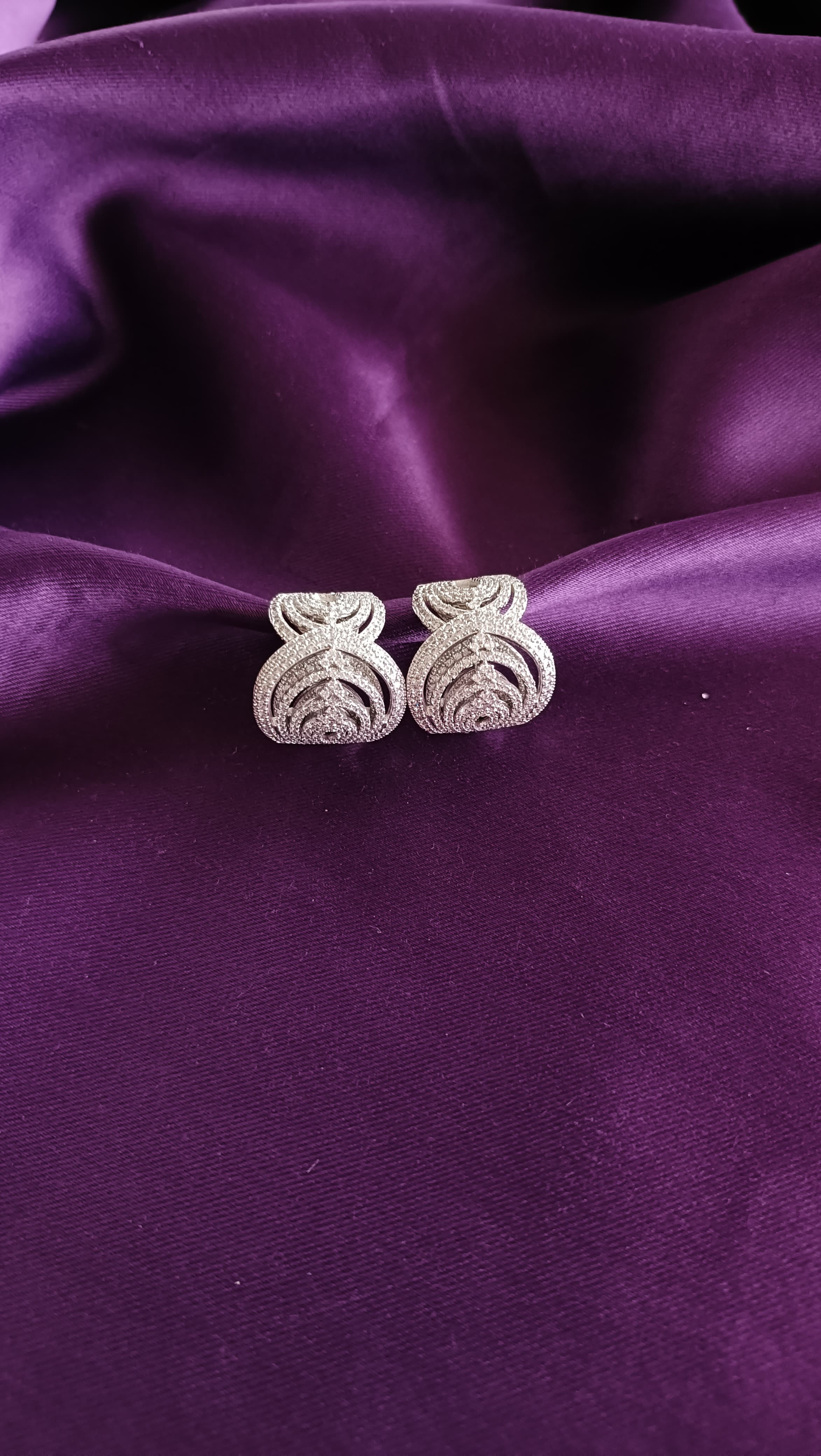 Pavé Art Nouveau Leaf Cluster Stud Earrings