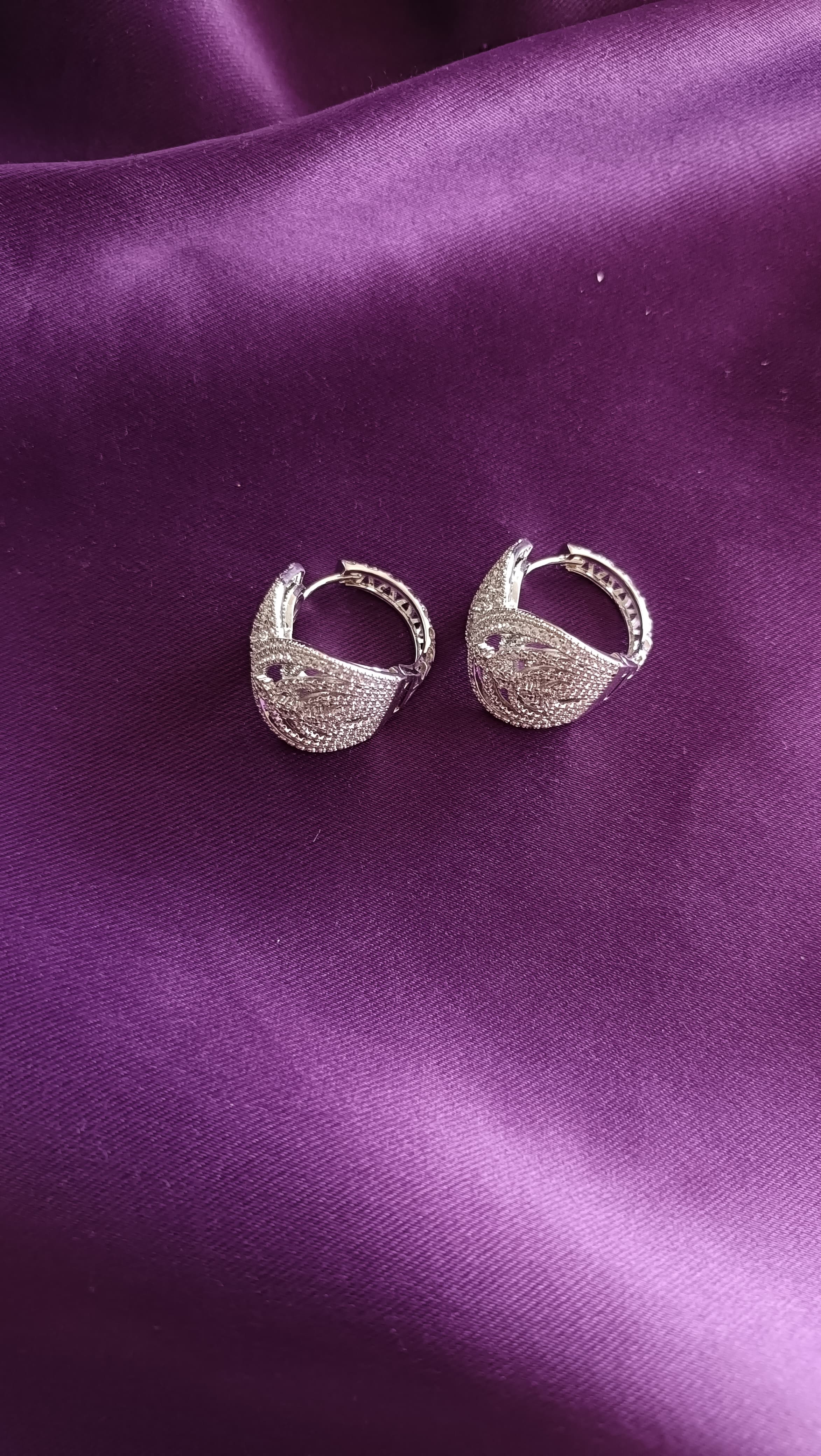 Pavé Art Nouveau Leaf Cluster Stud Earrings